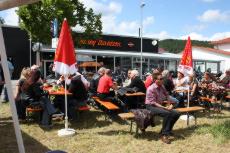 Harley on Tour 2012 in Tuttlingen: Benzin schwtzen beim Afterride