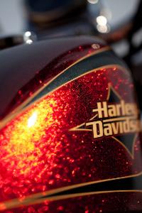 Harley-Davidson Lackfarbe Hard Candy Big Red Flake 2013