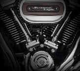 CVO Ultra Limited / Harley-Style des Motors