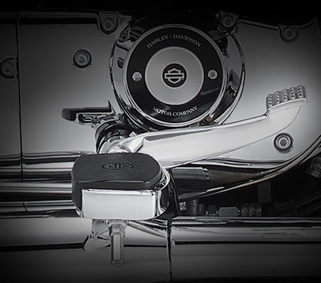 Sportster Super Low 1200 T / Perfektes Handling bei niedrigen Geschwindigkeiten