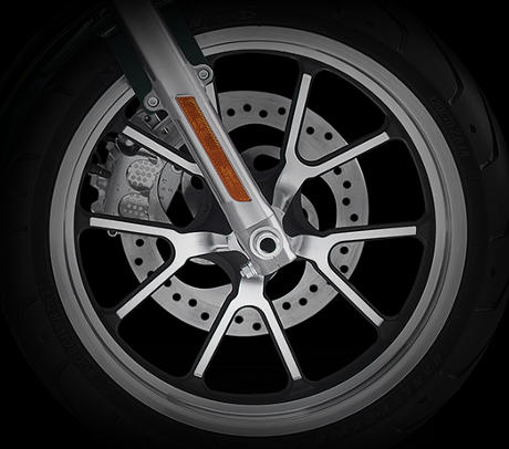 Sportster Super Low 1200 T / 5-Speichen-Leichtmetallgussrder