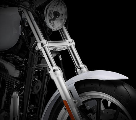 Sportster XL 883 SuperLow / Agile Lenkgeometrie