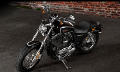 Sportster XL 1200 Custom Modell 2017 in Vivid Black