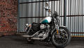 Sportster XL 883 SuperLow Modell 2017 in Crushed Ice Pearl & Frosted Teal Pearl 