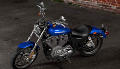 Sportster XL 883 SuperLow Modell 2017 in Superior Blue