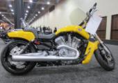 Lacksatz des Color Shops 2012 (aufgenommen beim Dealermeeting in Dallas)