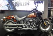 Lacksatz des Color Shops 2012 (aufgenommen beim Dealermeeting in Dallas)
