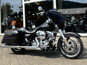 Used Street Glide 103