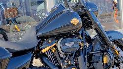 Neumaschine Jubiläumsumbau Road King Special