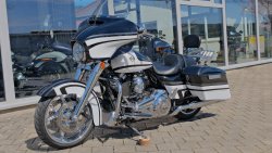Used Street Glide Special
