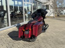 Neumaschine 120th Anniversary Road Glide Special