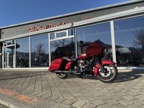 Neumaschine 120th Anniversary Road Glide Special