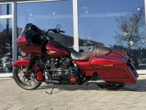 Neumaschine 120th Anniversary Road Glide Special