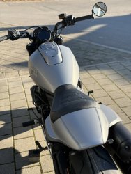 Neumaschine Sportster S