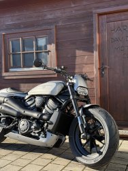 Neumaschine Sportster S