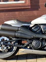 Neumaschine Sportster S