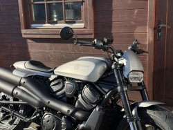 Neumaschine Sportster S