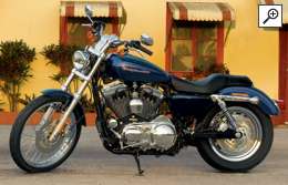 XL1200C Sportster 1200 Custom (2006)