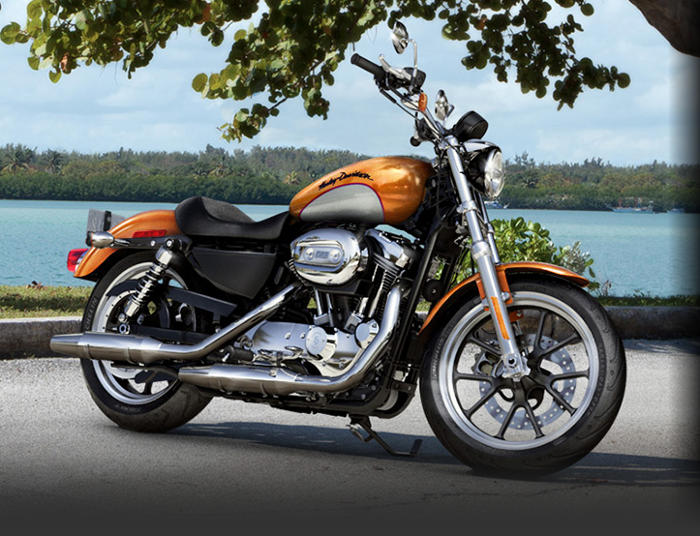 Sportster XL 883 SuperLow Modelljahr 2014