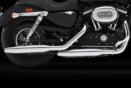 Sportster XL 1200 Custom Limited B / Ganganzeige und Drehzahlmesser:    Man gibt es ungern zu, doch von Zeit zu Zeit kommt es vor, dass man nicht so recht wei, in welchem Gang man gerade unterwegs ist. Daher haben wir die Sportster Modelle fr 2014 mit einer neuen Ganganzeige im Tachometer ausgestattet. Mit ihrem Trip Switch knnen Sie jetzt sogar eine Drehzahlmesserfunktion aktivieren.
