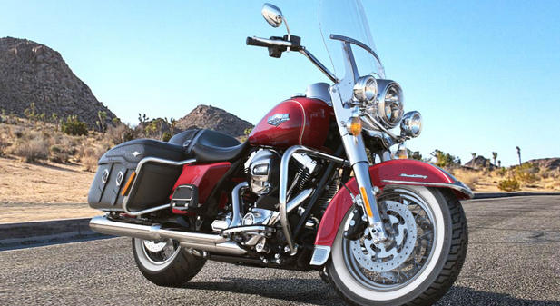 Road King Classic Modell 2016 in Velocity Red Sunglo Road King Classic Modell 2016 in Velocity Red Sunglo