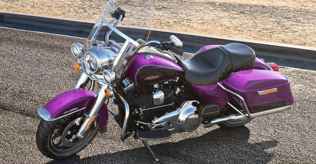 Road King Modell 2016 in Purple Fire & Blackberry Smoke