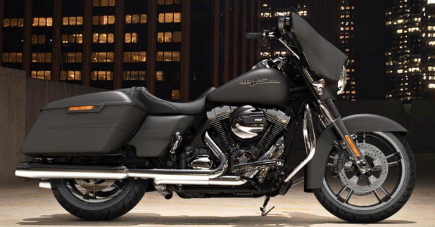 Street Glide Special Modell 2016 in Charcoal Denim Street Glide Special Modell 2016 in Charcoal Denim