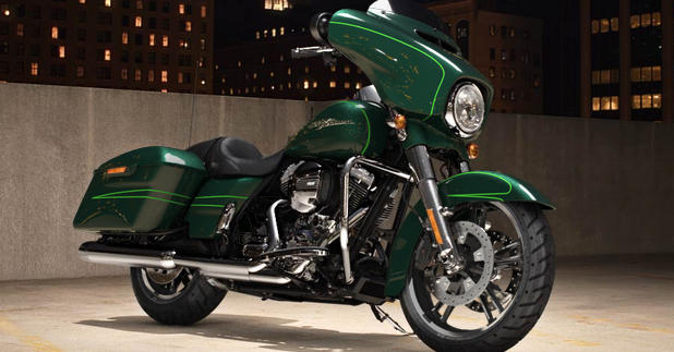 Street Glide Special Modell 2016 in Deep Jade Pearl