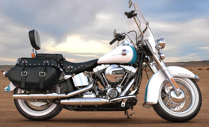 Softail Heritage Classic Modell 2016 in Crushed Ice Pearl & Frosted Teal Pearl Softail Heritage Classic Modell 2016 in Crushed Ice Pearl & Frosted Teal Pearl