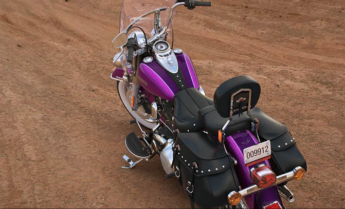 Softail Heritage Classic Modell 2016 in Purple Fire & Blackberry Smoke