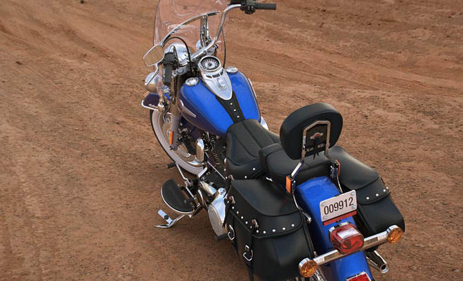 Softail Heritage Classic Modell 2016 in Superior Blue Softail Heritage Classic Modell 2016 in Superior Blue