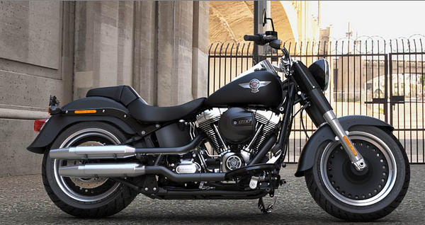 Softail Fat Boy Special Modell 2016 in Black Denim Softail Fat Boy Special Modell 2016 in Black Denim