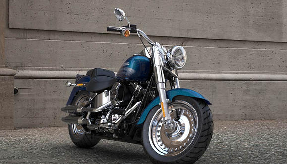 Softail Fat Boy Modell 2016 in Cosmic Blue Pearl