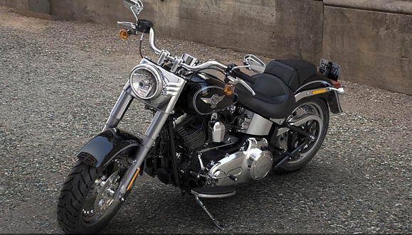 Softail Fat Boy Modell 2016 in Vivid Black