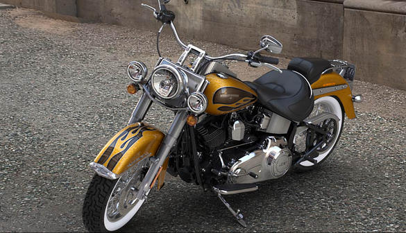 Softail Deluxe Modell 2016 in Hard Candy Gold Flake Softail Deluxe Modell 2016 in Hard Candy Gold Flake