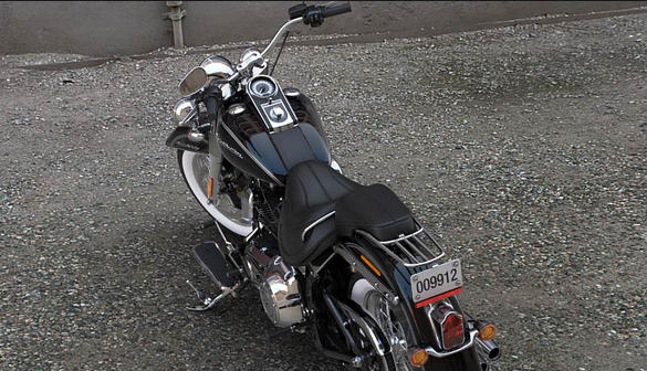 Softail Deluxe Modell 2016 in Vivid Black Softail Deluxe Modell 2016 in Vivid Black