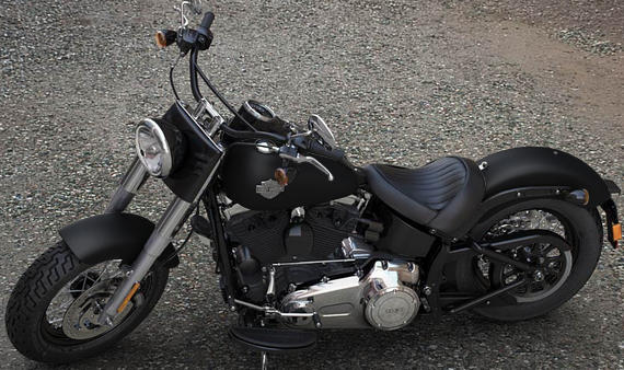 Softail Slim Modell 2016 in Black Denim Softail Slim Modell 2016 in Black Denim