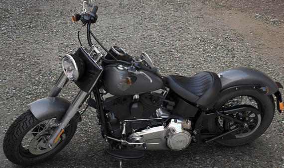 Softail Slim Modell 2016 in Charcoal Pearl Softail Slim Modell 2016 in Charcoal Pearl