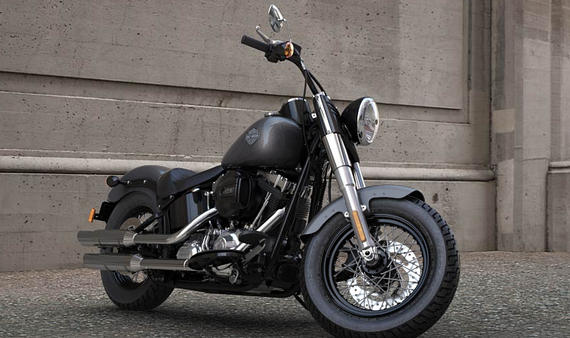 Softail Slim Modell 2016 in Charcoal Pearl Softail Slim Modell 2016 in Charcoal Pearl