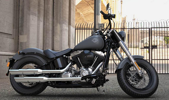 Softail Slim Modell 2016 in Charcoal Satin & vivid Black Satin Softail Slim Modell 2016 in Charcoal Satin & vivid Black Satin