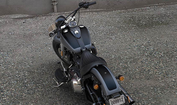 Softail Slim Modell 2016 in Charcoal Satin & vivid Black Satin Softail Slim Modell 2016 in Charcoal Satin & vivid Black Satin