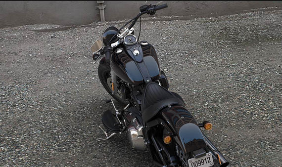 Softail Slim Modell 2016 in Vivid Black Softail Slim Modell 2016 in Vivid Black