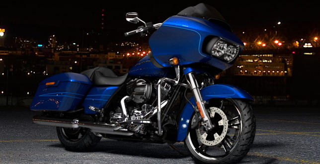 Road Glide Special Modell 2016 in Superior Blue