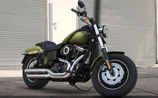 Dyna Fat Bob Modell 2016 in Olive Gold