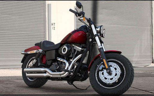 Dyna Fat Bob Modell 2016 in Velocity Red Sunglo