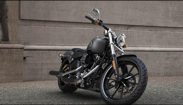 Softail Breakout Modell 2016 in Charcoal Denim