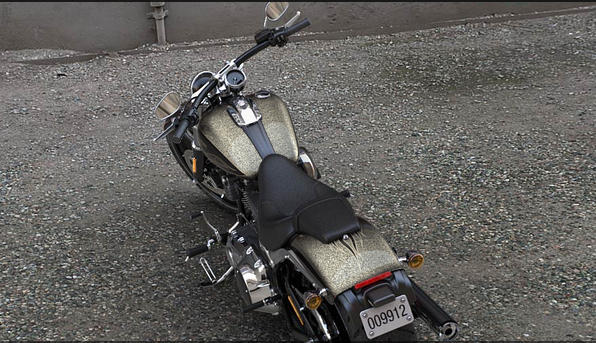 Softail Breakout Modell 2016 in Hard Candy Black Gold Flake Softail Breakout Modell 2016 in Hard Candy Black Gold Flake