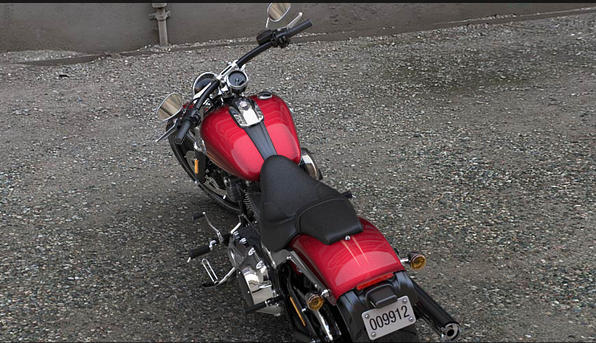Softail Breakout Modell 2016 in Velocity Red Sunglo Softail Breakout Modell 2016 in Velocity Red Sunglo