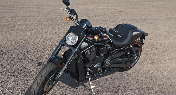 Night Rod Special Modell 2016 in Vivid Black Night Rod Special Modell 2016 in Vivid Black