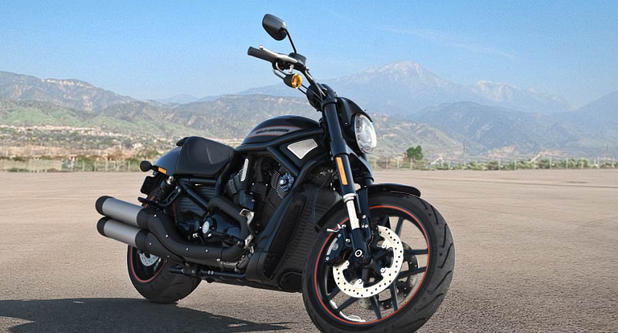 Night Rod Special Modell 2016 in Vivid Black Night Rod Special Modell 2016 in Vivid Black